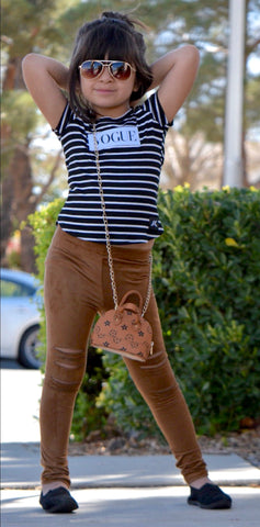 Open shoulder "VOGUE" top